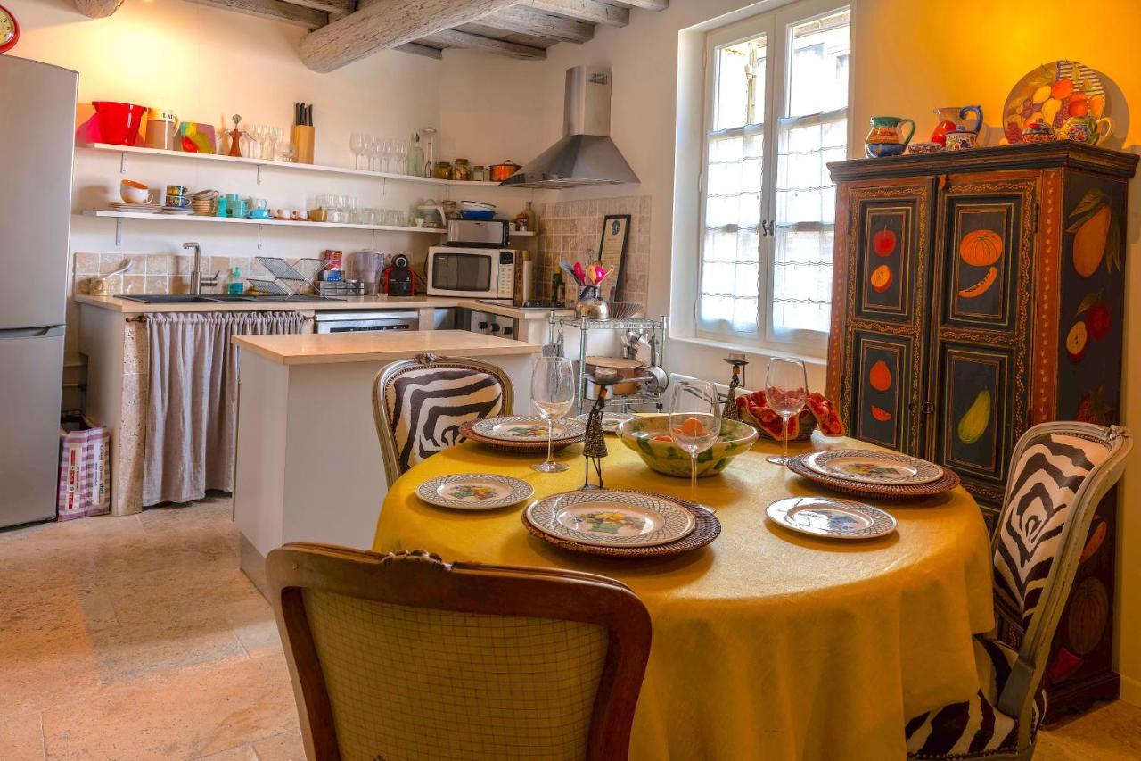 Apartamento Chez Vous Uzès Exterior foto